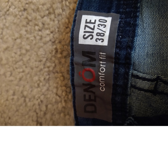 BNWT - DENOM COMFORT FIT SIZE 38/30 MENS JEANS - FANTASTIC CONDITION - Picture 2 of 5